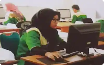 Staf Administrasi Image