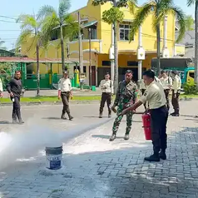 Latihan Gabungan Pemakaian APAR